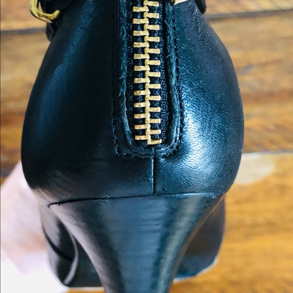 Coach Leather black ankle booties with gold buckle stiletto heel - Picture 3 of 5